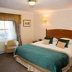 The George 3*
