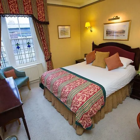 The George 3*
