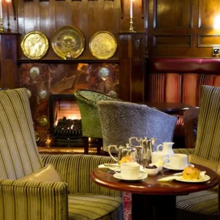 The George 3*