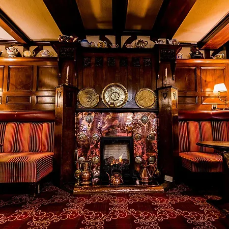 Hotel The George Penrith
